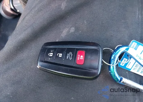 2021 Toyota Rav4 Xle Premium из США, поврежденный, VIN 2T3A1RFV1MC180701